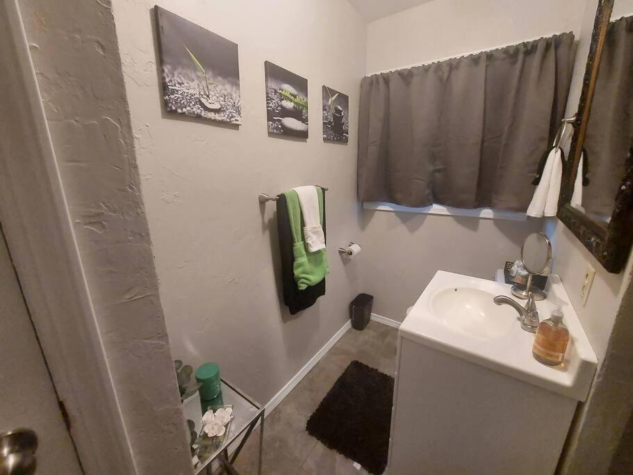 Cheerful 3 Bedroom House. Great Location Colorado Springs Exteriér fotografie