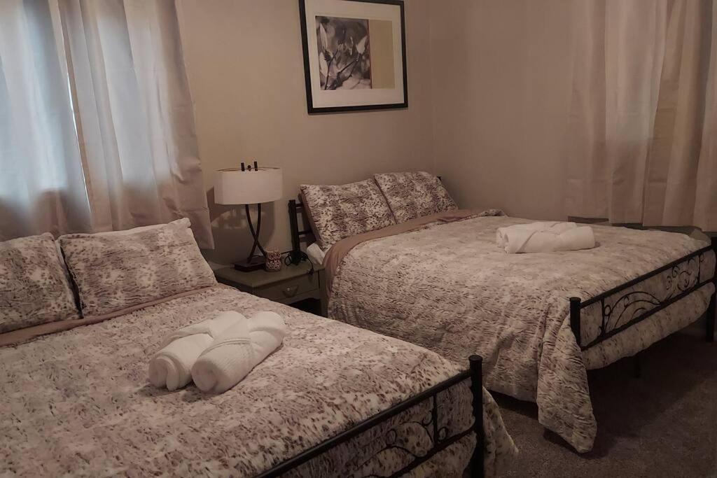 Cheerful 3 Bedroom House. Great Location Colorado Springs Exteriér fotografie